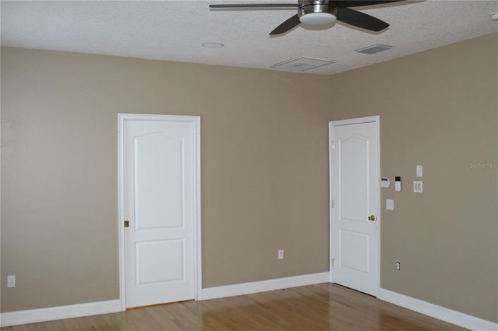 Image No.49-5 Bed House for sale