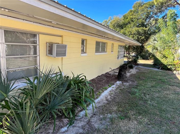 Image No.22-4 Bed House for sale