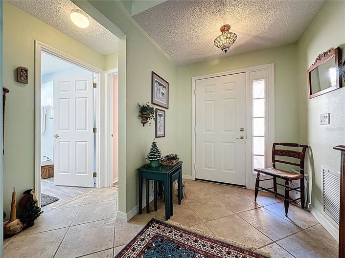 Image No.7-2 Bed House for sale