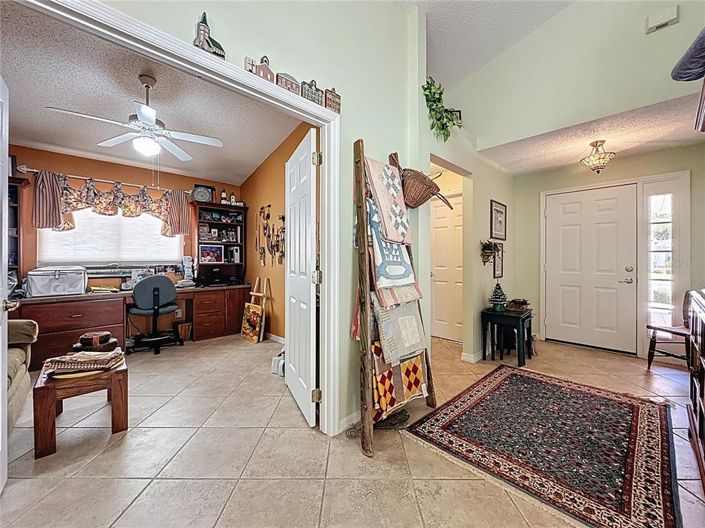 Image No.9-2 Bed House for sale