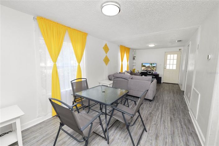 Image No.7-3 Bed House for sale