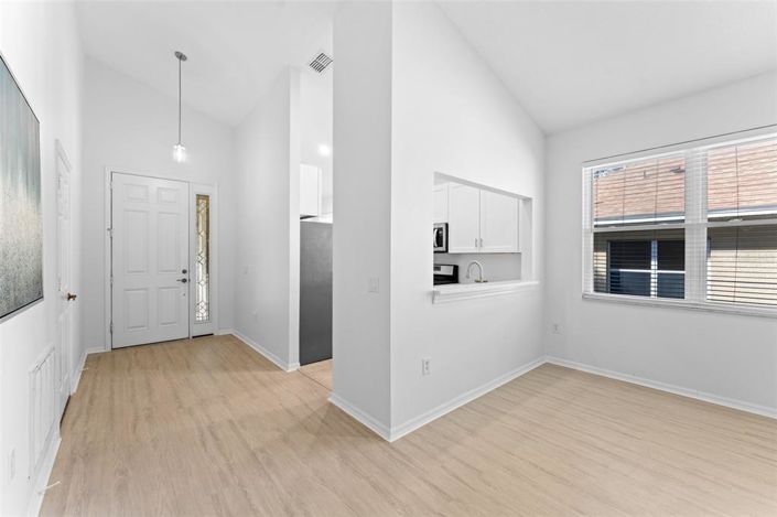 Image No.7-Maison de 2 chambres à vendre à Saint John