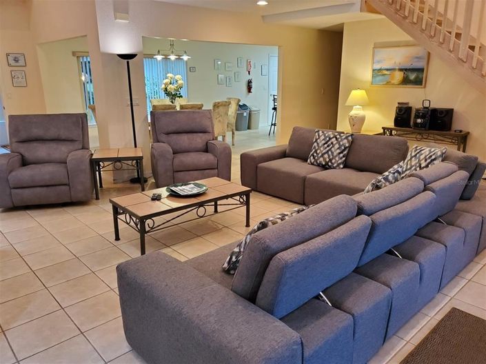 Image No.20-4 Bed House for sale