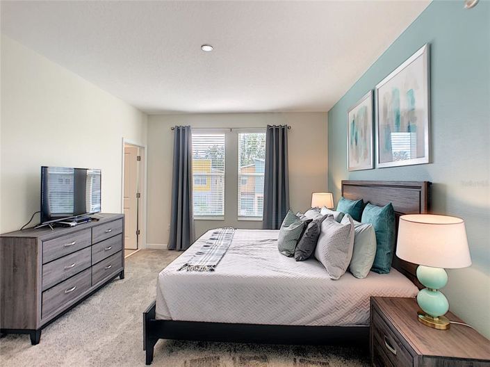 Image No.22-6 Bed House for sale