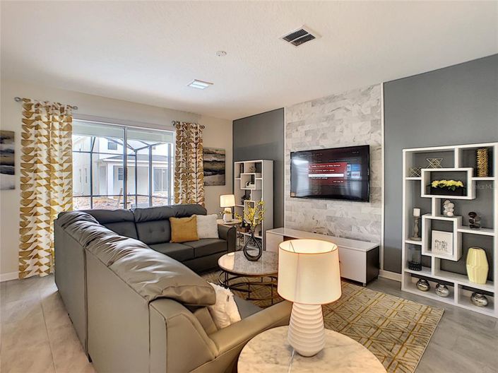 Image No.7-6 Bed House for sale