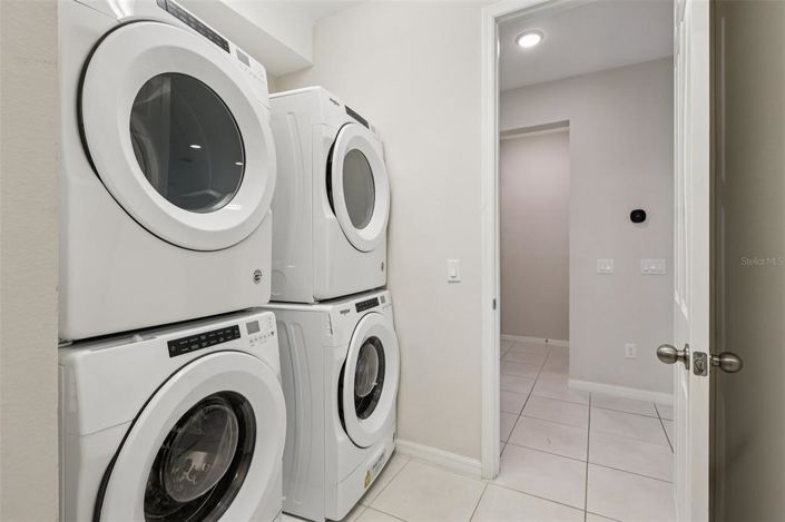 Image No.21-9 Bed House for sale