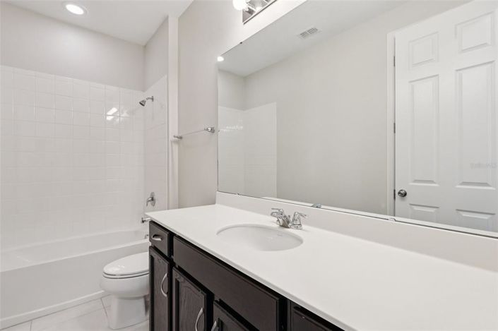 Image No.31-9 Bed House for sale