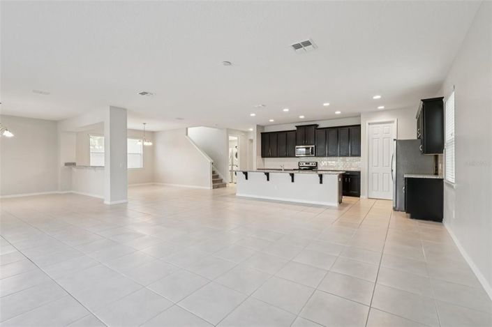 Image No.7-9 Bed House for sale