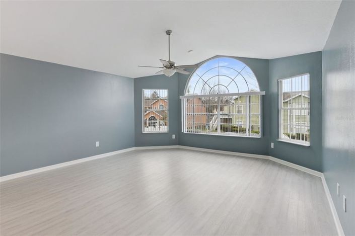 Image No.3-Appartement de 3 chambres à vendre à Saint John