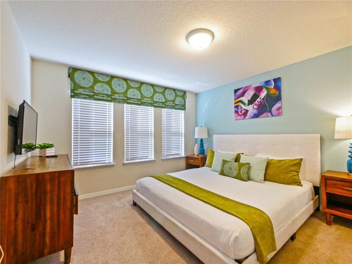 Image No.29-10 Bed House for sale