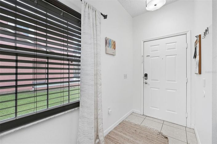 Image No.3-4 Bed Townhouse for sale