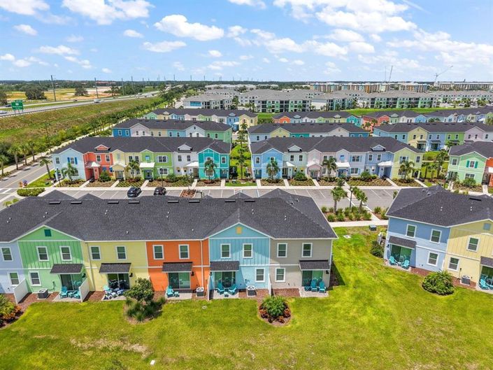 Image No.36-2 Bed Townhouse for sale