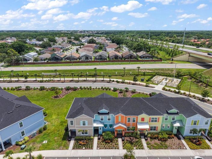 Image No.37-2 Bed Townhouse for sale