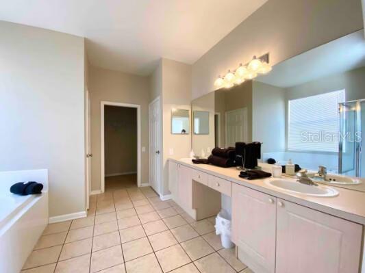 Image No.14-6 Bed House for sale