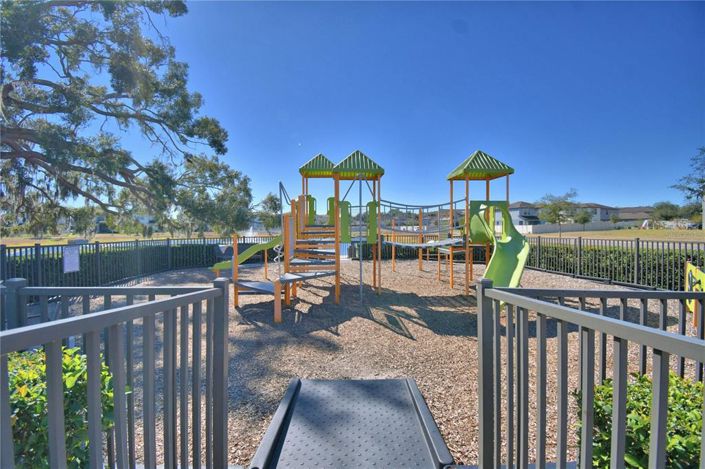 Image No.26-3 Bed House for sale