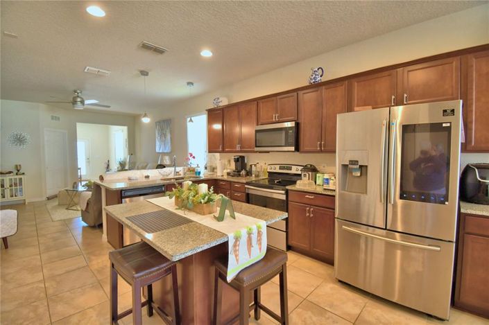 Image No.9-3 Bed House for sale