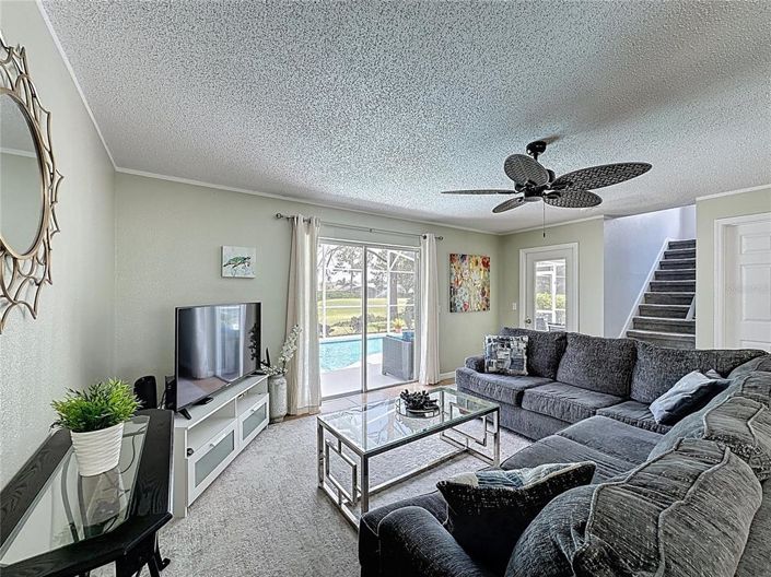 Image No.8-3 Bed House for sale