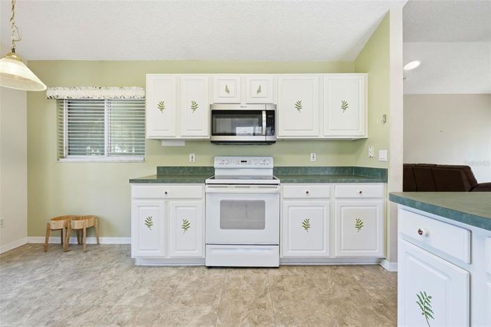 Image No.4-3 Bed House for sale