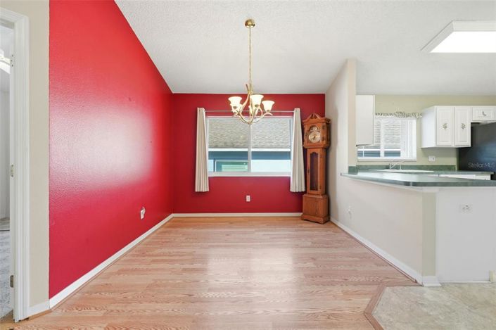 Image No.41-3 Bed House for sale