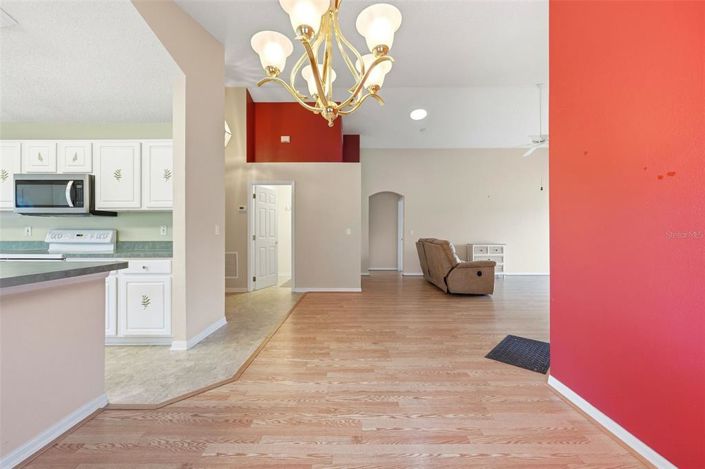 Image No.42-3 Bed House for sale