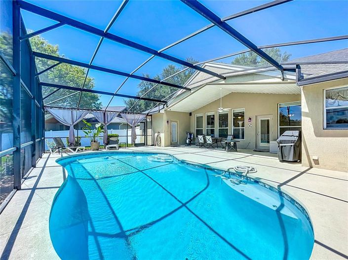 Image No.3-3 Bed House for sale