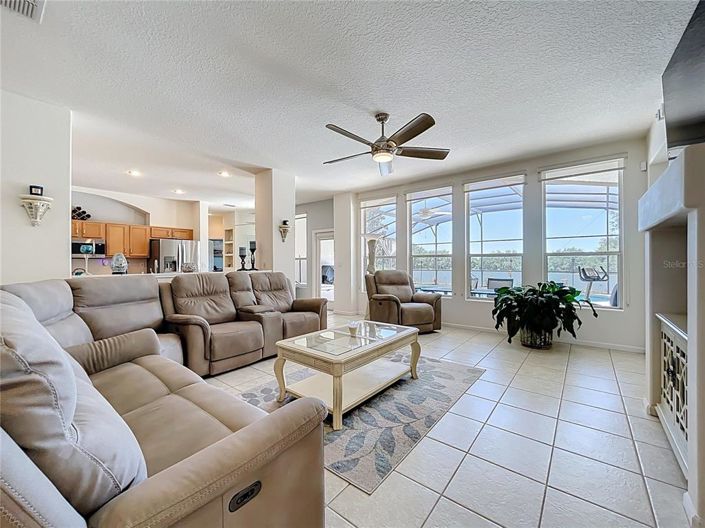 Image No.6-3 Bed House for sale