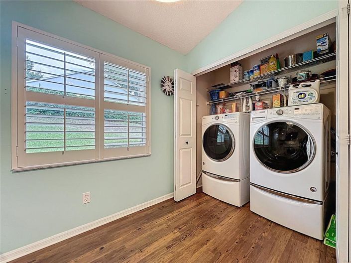 Image No.20-2 Bed House for sale