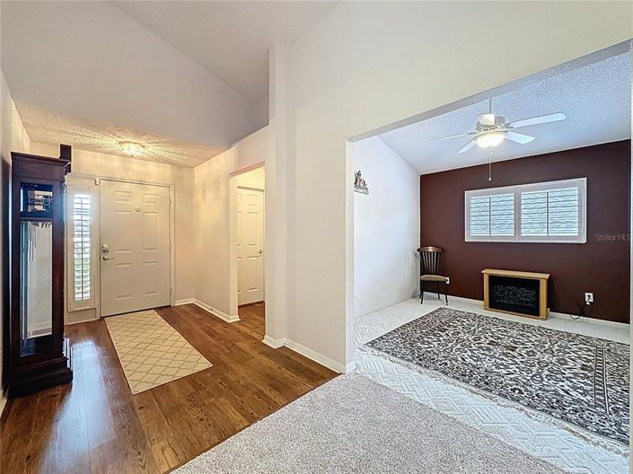 Image No.25-2 Bed House for sale