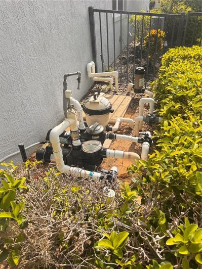 Image No.12-2 Bed House for sale