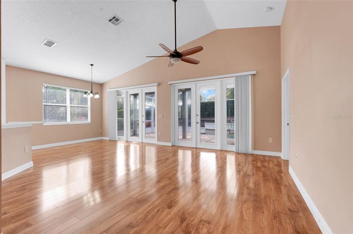 Image No.24-2 Bed House for sale