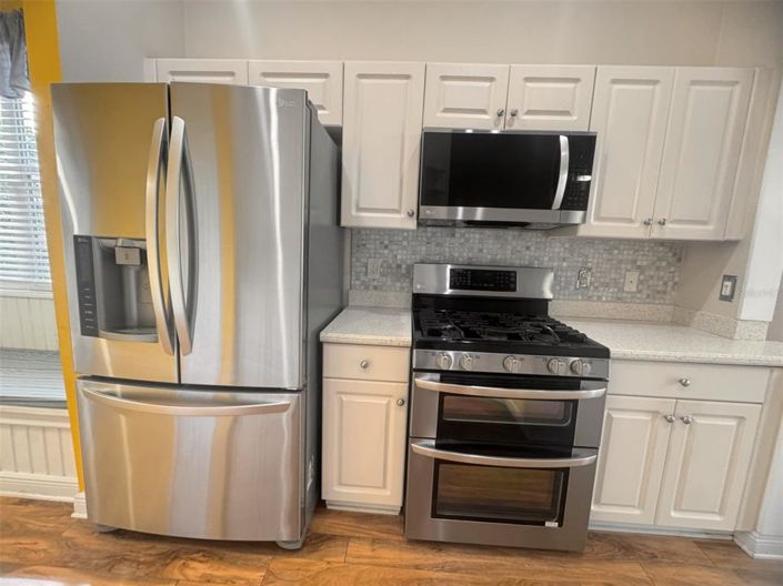 Image No.7-2 Bed House for sale