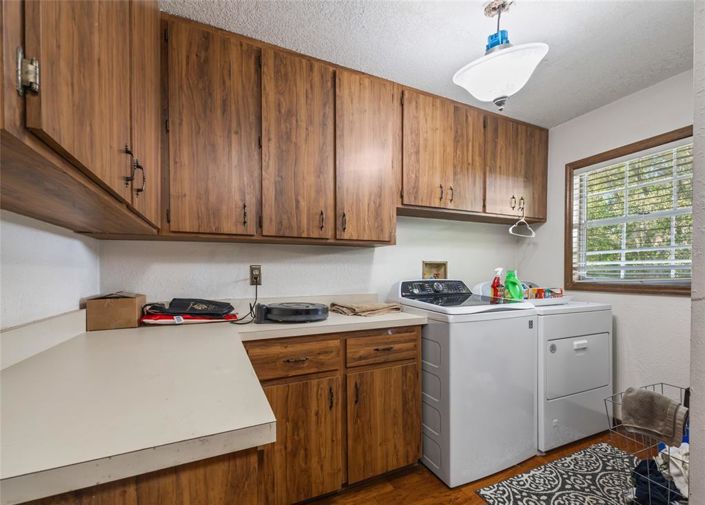 Image No.11-4 Bed House for sale