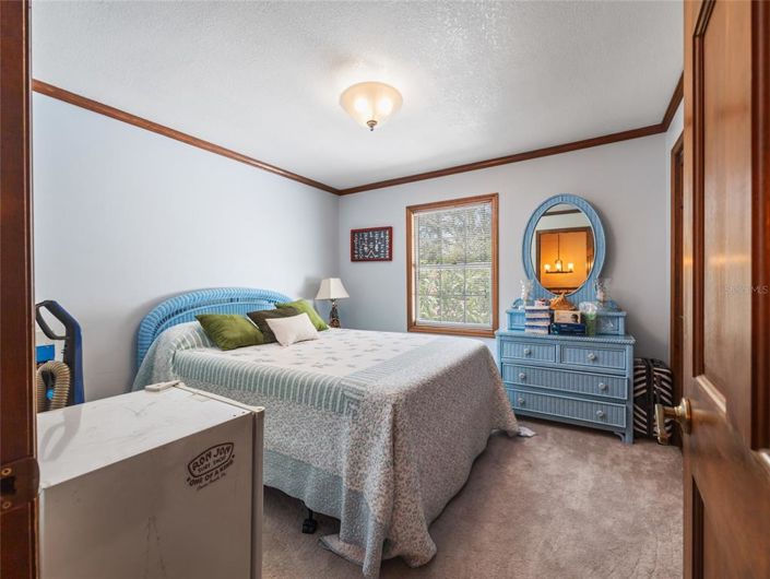 Image No.15-4 Bed House for sale