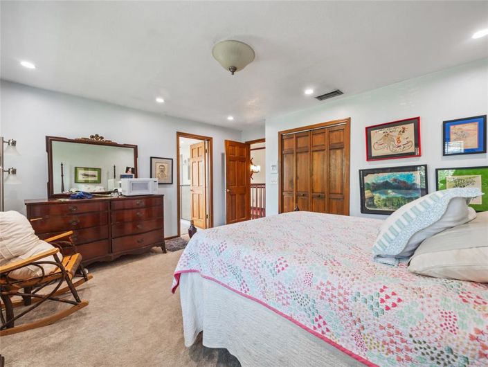 Image No.17-4 Bed House for sale