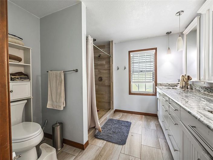 Image No.27-4 Bed House for sale