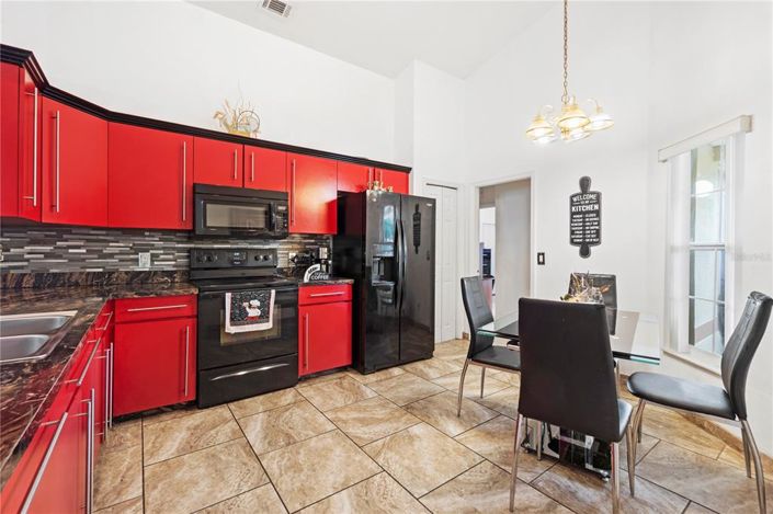 Image No.10-Maison de 4 chambres à vendre à Saint John