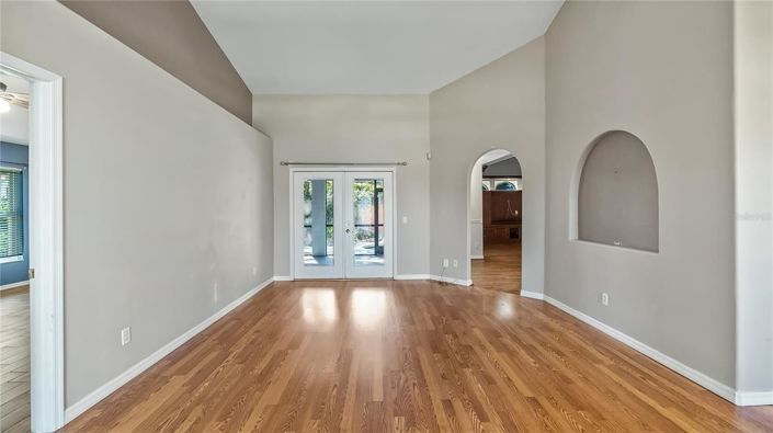 Image No.26-3 Bed House for sale