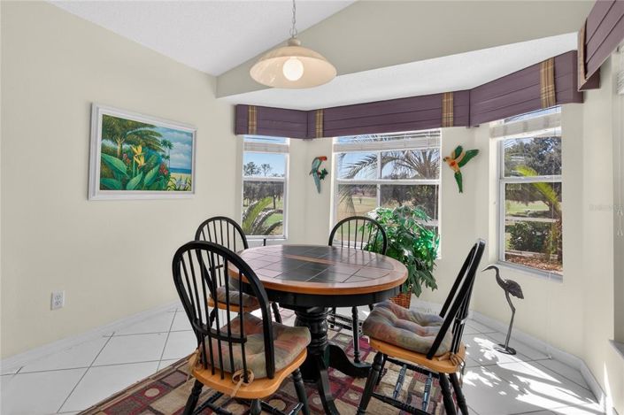 Image No.19-3 Bed House for sale