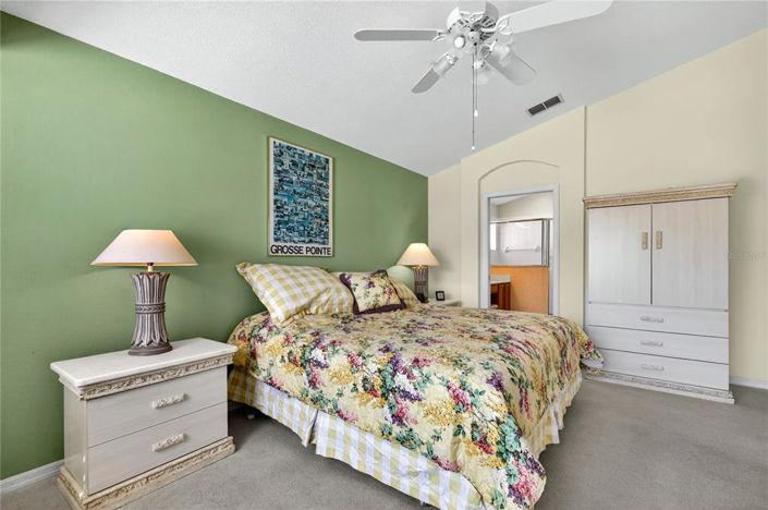 Image No.22-3 Bed House for sale