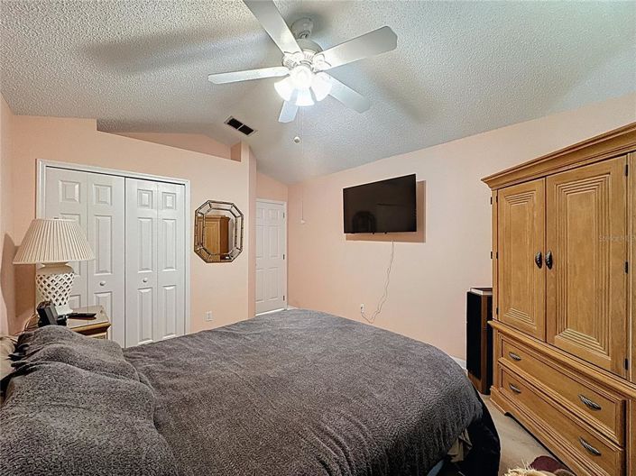 Image No.33-2 Bed House for sale