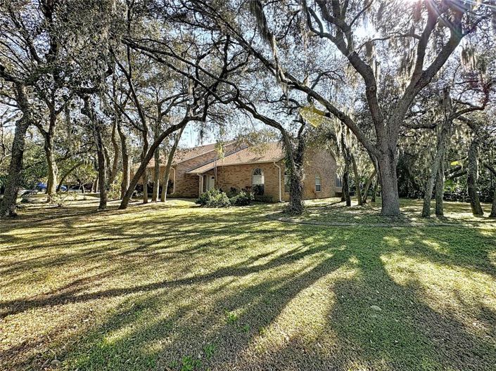 Image No.32-4 Bed House for sale