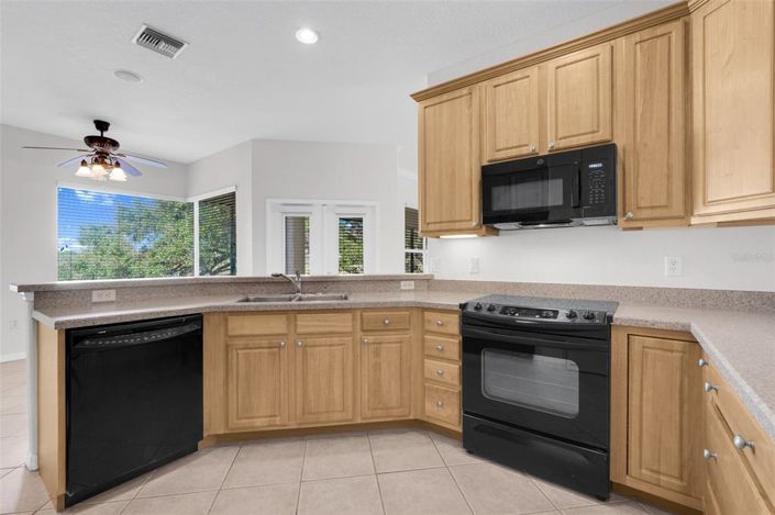 Image No.12-Maison de 4 chambres à vendre à Saint John