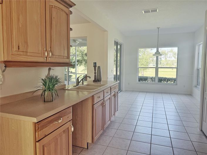 Image No.15-3 Bed House for sale