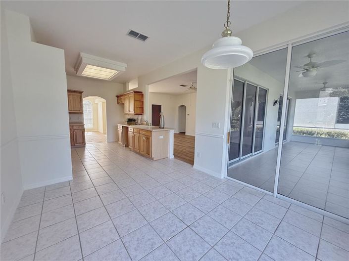 Image No.17-3 Bed House for sale