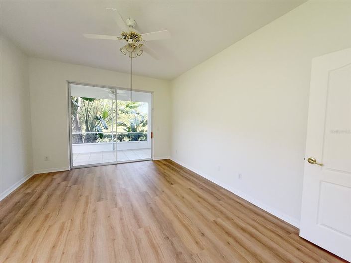 Image No.19-3 Bed House for sale