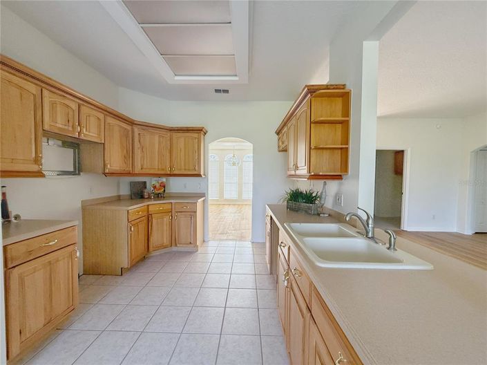 Image No.5-3 Bed House for sale