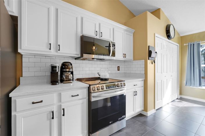 Image No.12-3 Bed House for sale