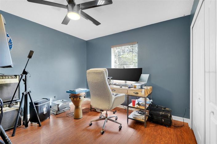 Image No.22-3 Bed House for sale