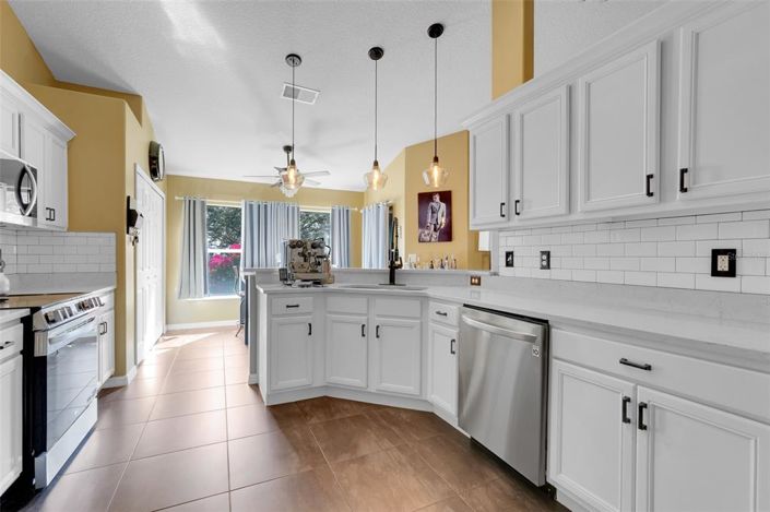 Image No.9-3 Bed House for sale