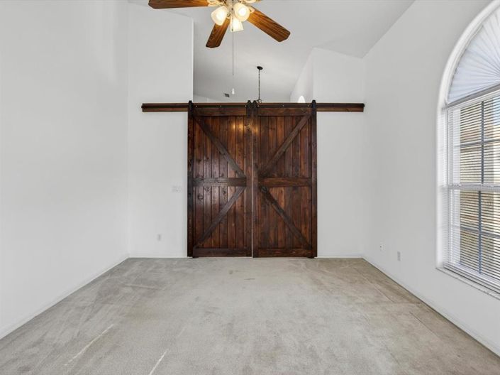 Image No.12-4 Bed House for sale